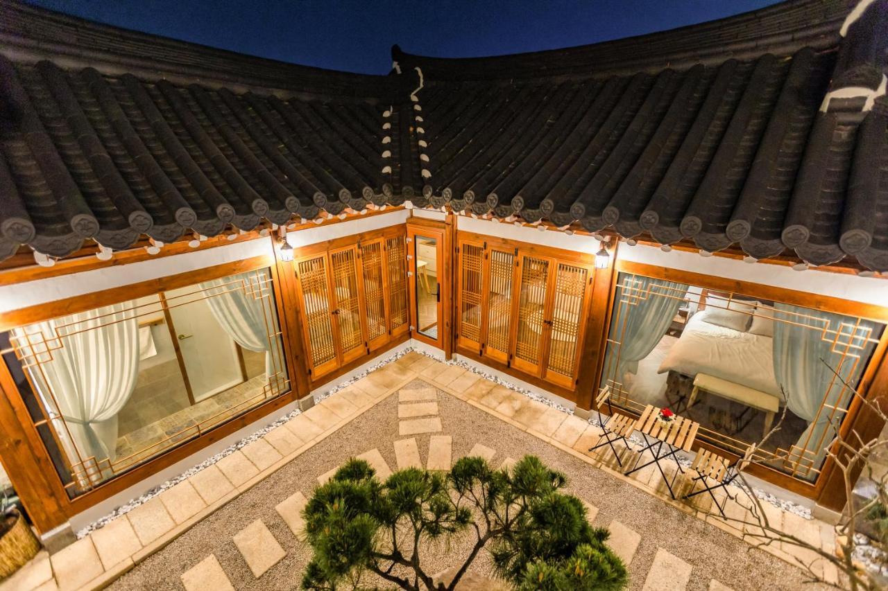 Отель El House Кёнджу Экстерьер фото